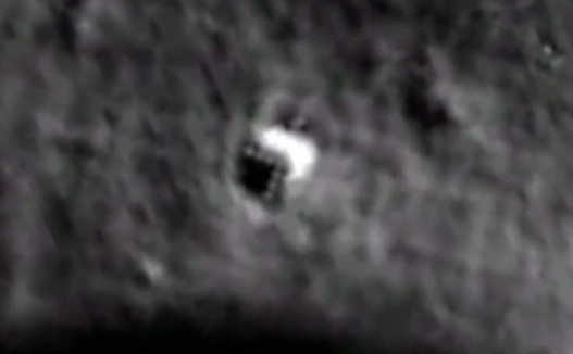 Structură ciudată observată pe suprafaţa lunii (Google Moon)