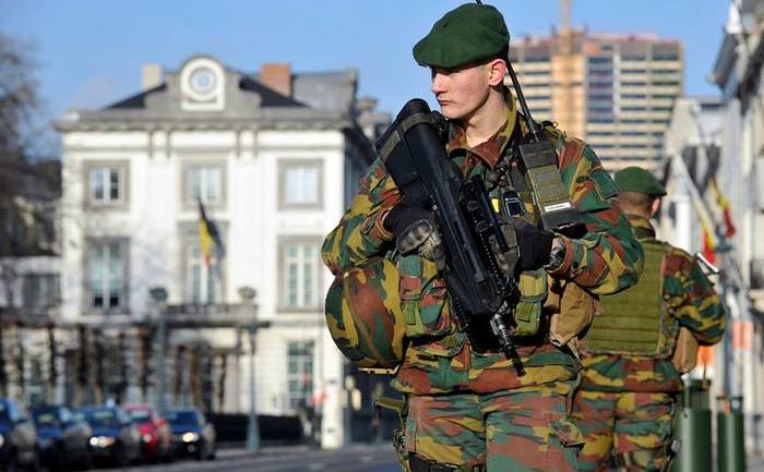 Bruxelles-ul în alertă teroristă maximă.