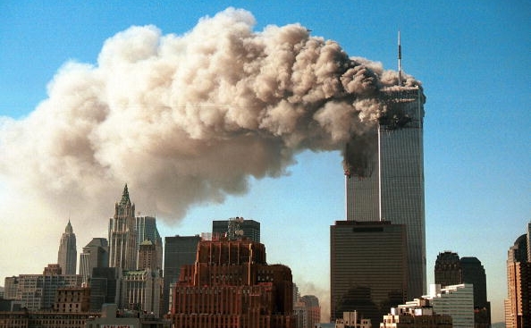 Turnurile gemene din New York (WTC) la 11 septembrie 2001 (Robert Giroux/Getty Images)